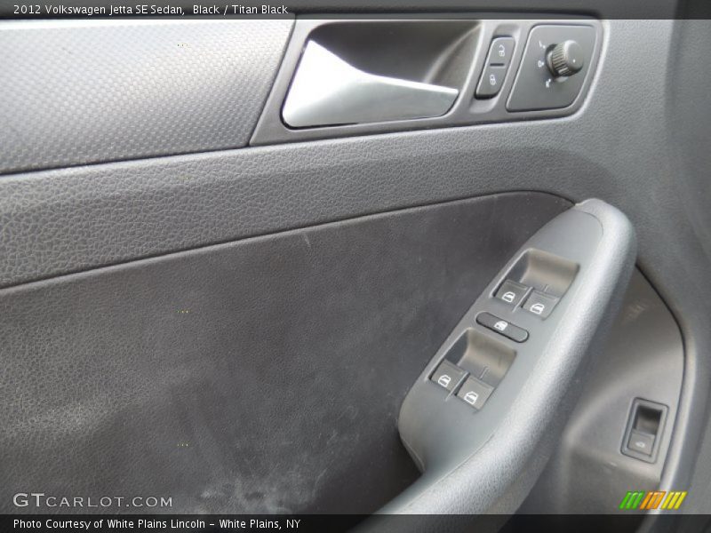 Black / Titan Black 2012 Volkswagen Jetta SE Sedan