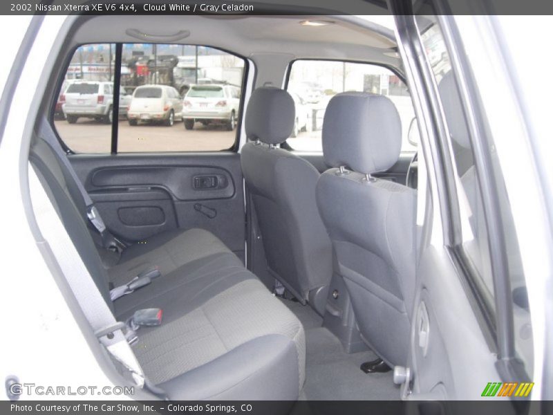 Cloud White / Gray Celadon 2002 Nissan Xterra XE V6 4x4
