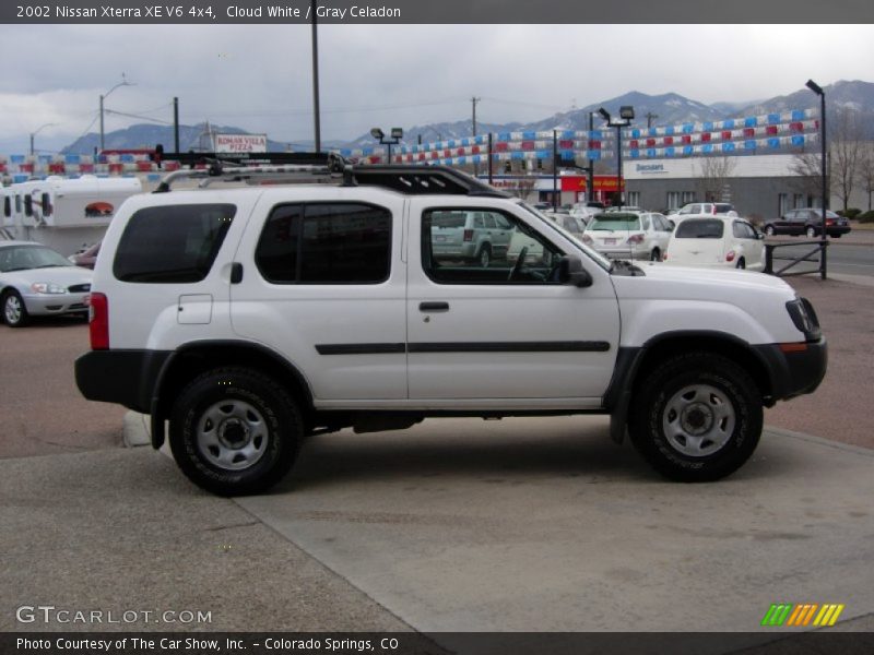Cloud White / Gray Celadon 2002 Nissan Xterra XE V6 4x4