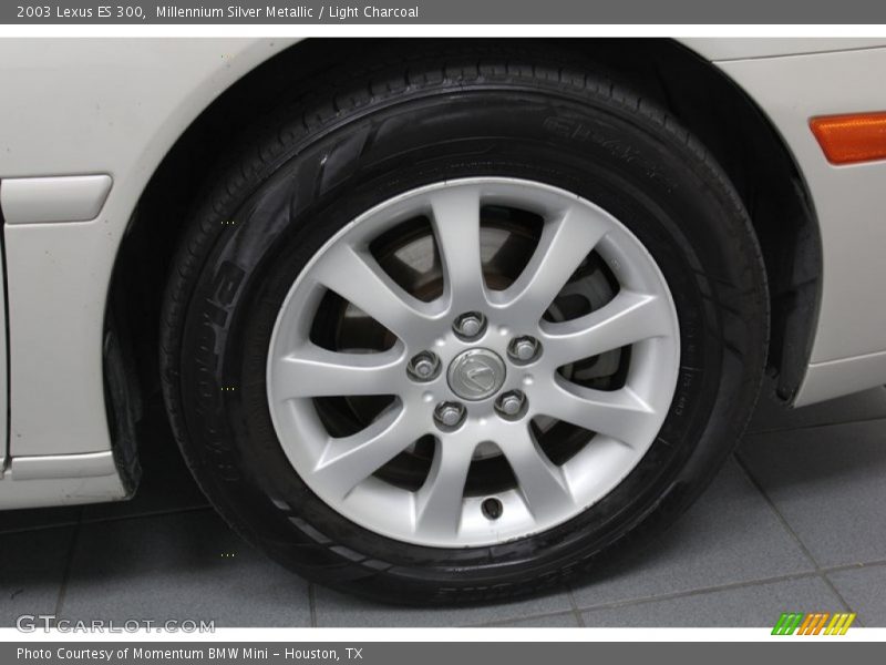 Millennium Silver Metallic / Light Charcoal 2003 Lexus ES 300