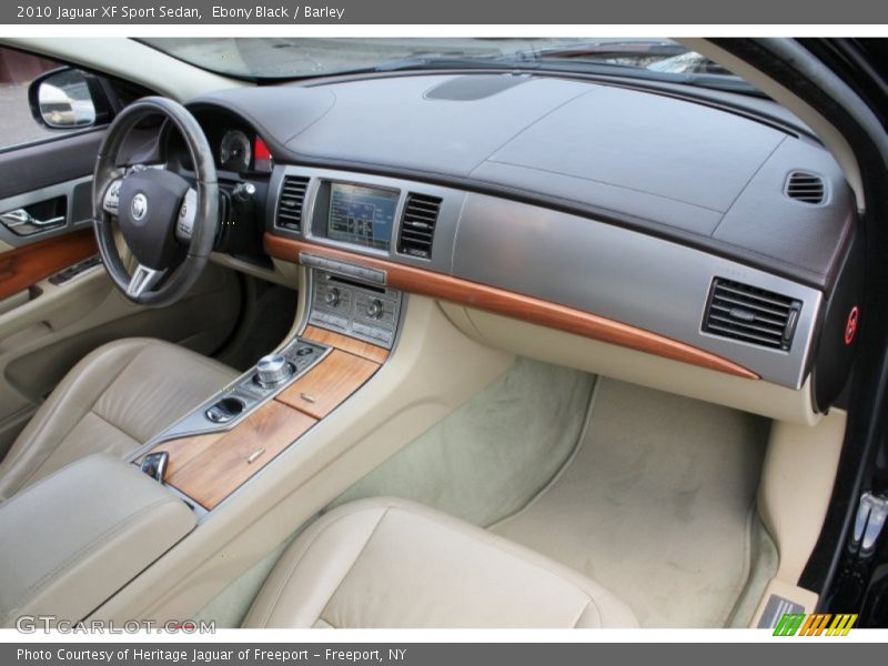 Ebony Black / Barley 2010 Jaguar XF Sport Sedan