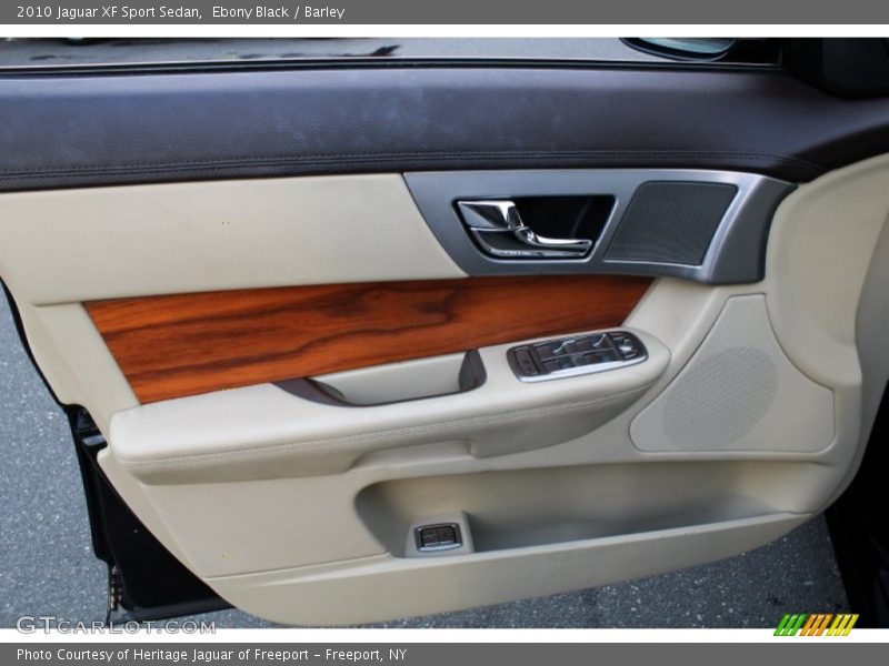 Ebony Black / Barley 2010 Jaguar XF Sport Sedan