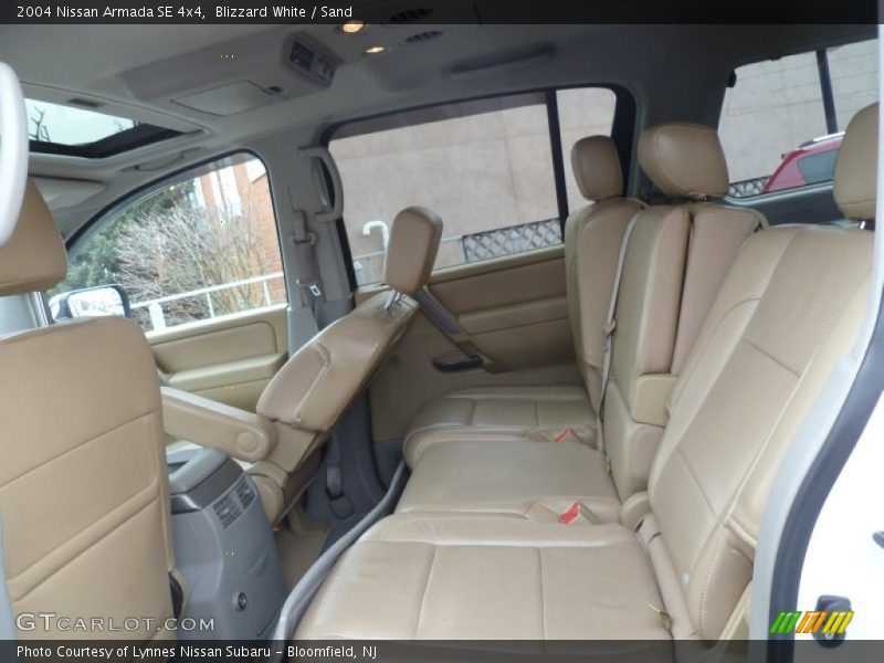 Blizzard White / Sand 2004 Nissan Armada SE 4x4