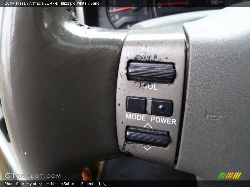 Blizzard White / Sand 2004 Nissan Armada SE 4x4