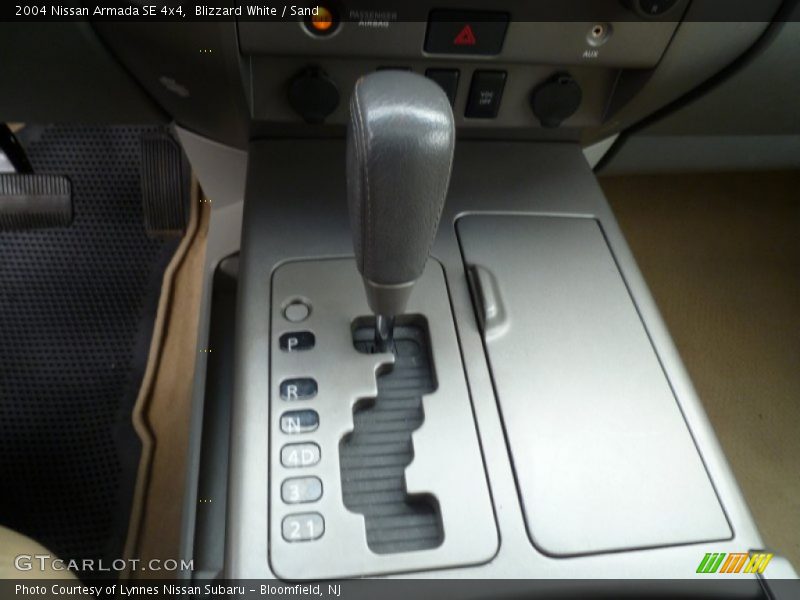 Blizzard White / Sand 2004 Nissan Armada SE 4x4