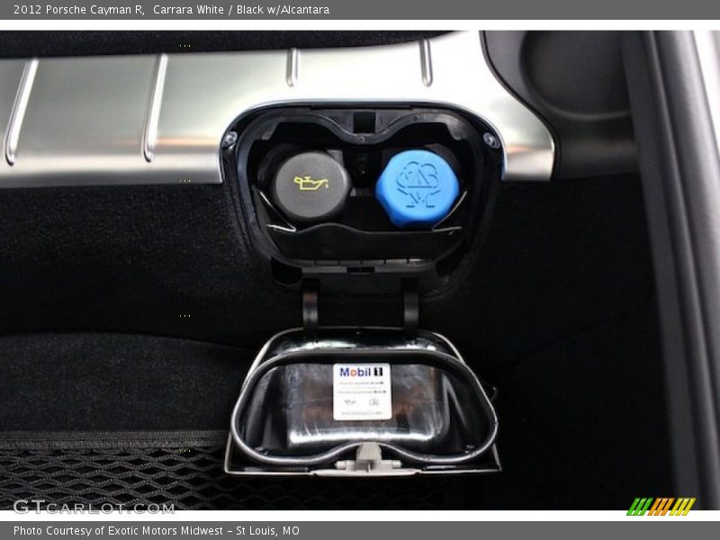 Oil Filler - 2012 Porsche Cayman R