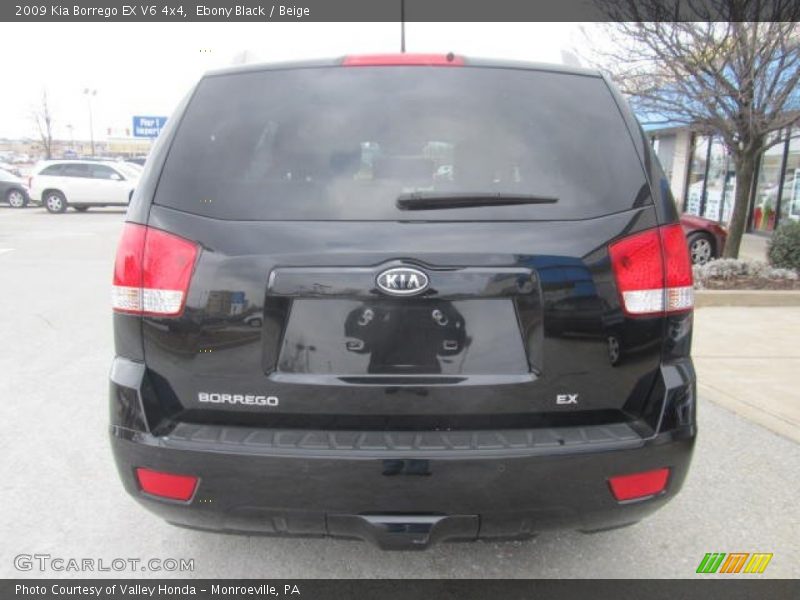 Ebony Black / Beige 2009 Kia Borrego EX V6 4x4