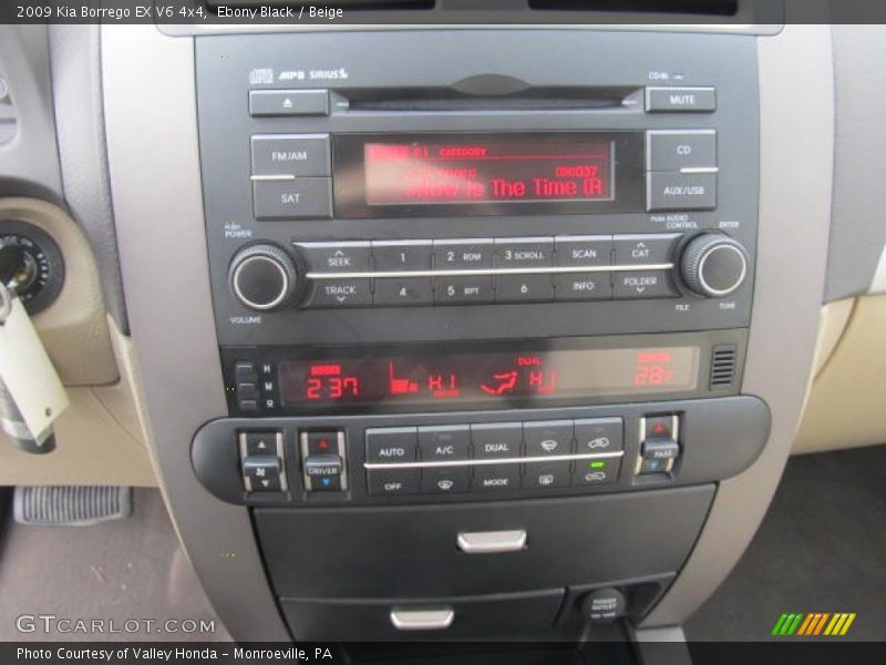 Ebony Black / Beige 2009 Kia Borrego EX V6 4x4