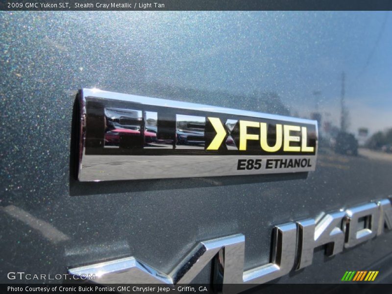 Stealth Gray Metallic / Light Tan 2009 GMC Yukon SLT