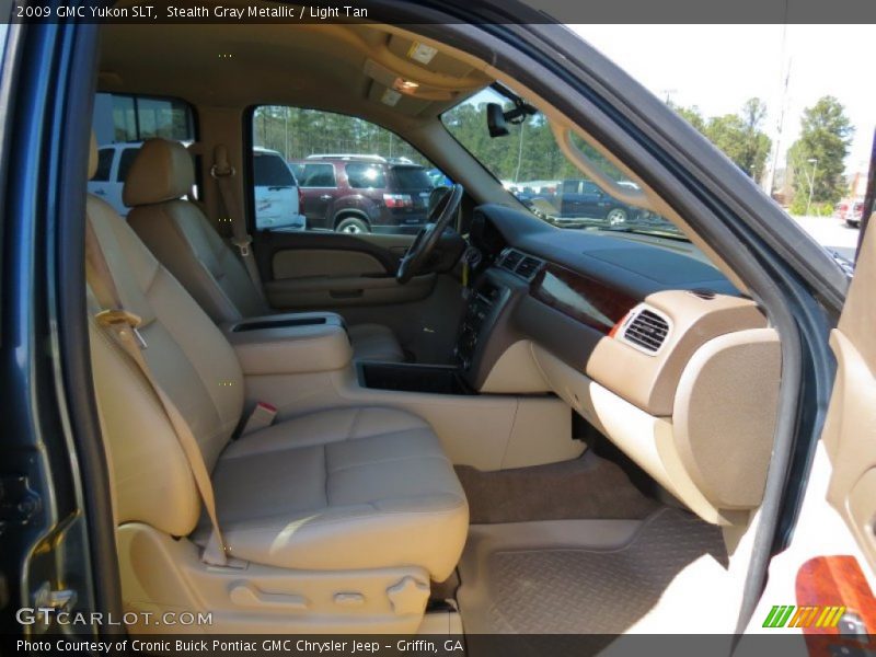 Stealth Gray Metallic / Light Tan 2009 GMC Yukon SLT