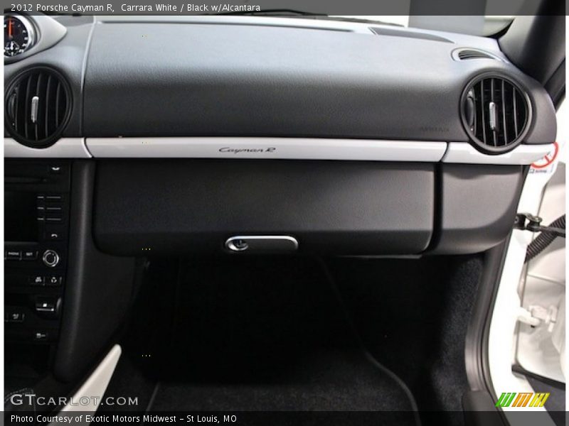Dashboard of 2012 Cayman R