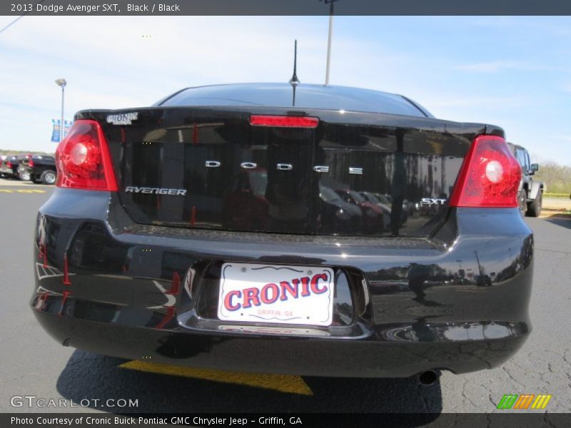 Black / Black 2013 Dodge Avenger SXT