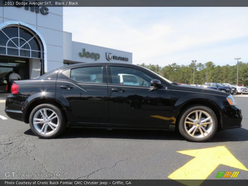Black / Black 2013 Dodge Avenger SXT