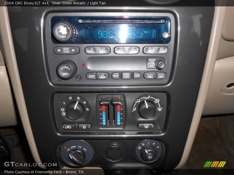 Silver Green Metallic / Light Tan 2004 GMC Envoy SLT 4x4