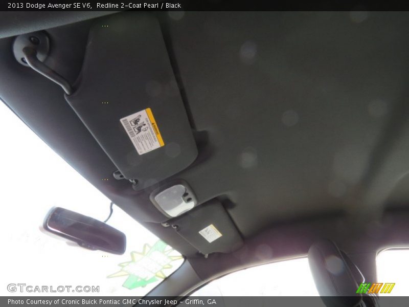 Redline 2-Coat Pearl / Black 2013 Dodge Avenger SE V6