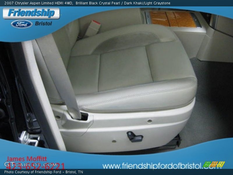 Brilliant Black Crystal Pearl / Dark Khaki/Light Graystone 2007 Chrysler Aspen Limited HEMI 4WD