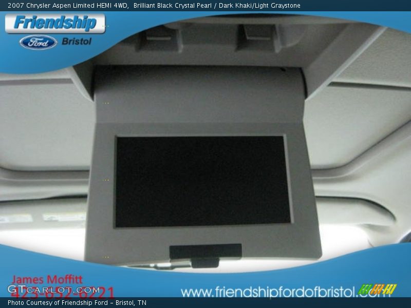 Brilliant Black Crystal Pearl / Dark Khaki/Light Graystone 2007 Chrysler Aspen Limited HEMI 4WD