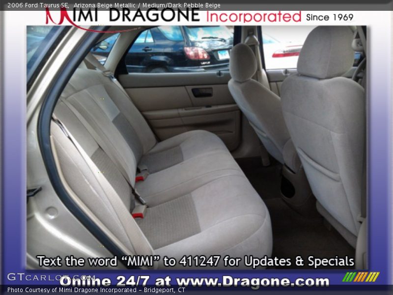 Arizona Beige Metallic / Medium/Dark Pebble Beige 2006 Ford Taurus SE