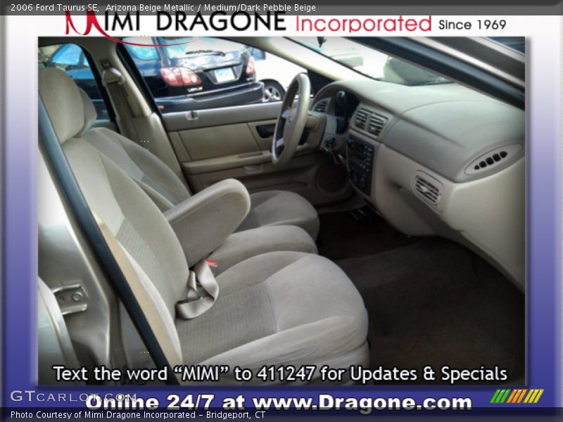 Arizona Beige Metallic / Medium/Dark Pebble Beige 2006 Ford Taurus SE