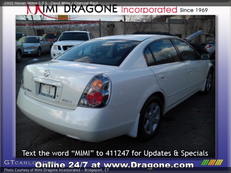 Cloud White / Charcoal Black 2002 Nissan Altima 2.5 S