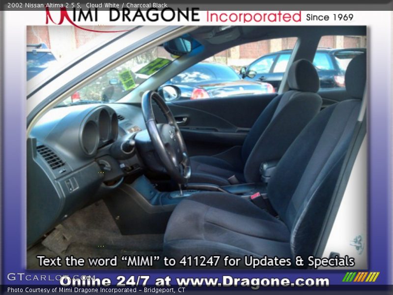 Cloud White / Charcoal Black 2002 Nissan Altima 2.5 S