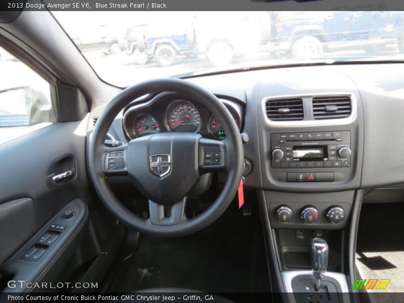 Blue Streak Pearl / Black 2013 Dodge Avenger SE V6