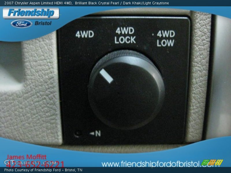 Brilliant Black Crystal Pearl / Dark Khaki/Light Graystone 2007 Chrysler Aspen Limited HEMI 4WD