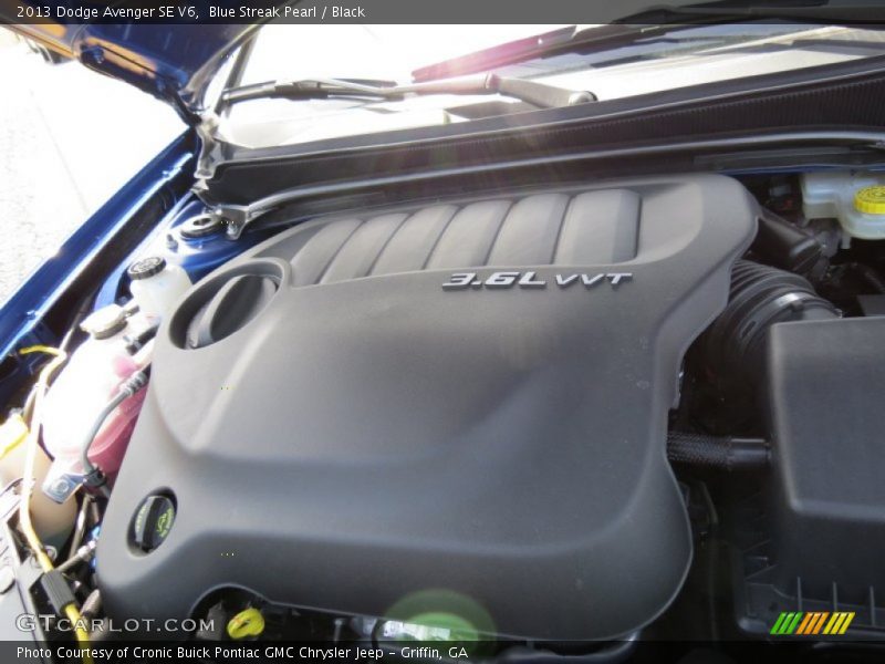Blue Streak Pearl / Black 2013 Dodge Avenger SE V6