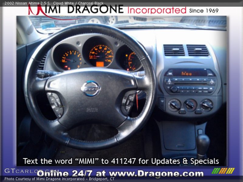 Cloud White / Charcoal Black 2002 Nissan Altima 2.5 S