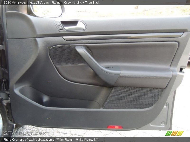 Platinum Grey Metallic / Titan Black 2010 Volkswagen Jetta SE Sedan