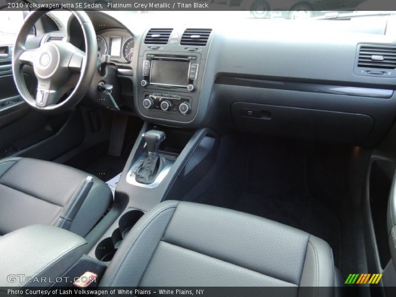 Dashboard of 2010 Jetta SE Sedan