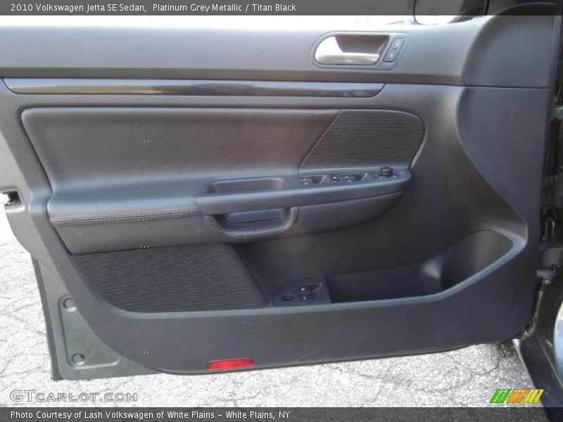 Platinum Grey Metallic / Titan Black 2010 Volkswagen Jetta SE Sedan