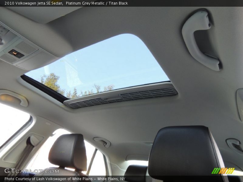 Platinum Grey Metallic / Titan Black 2010 Volkswagen Jetta SE Sedan