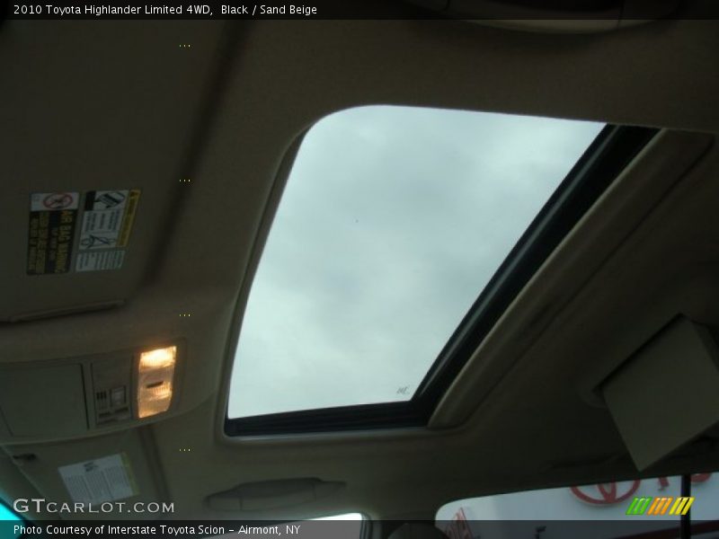 Black / Sand Beige 2010 Toyota Highlander Limited 4WD