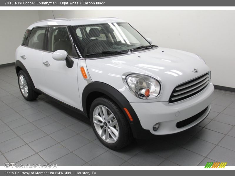 Front 3/4 View of 2013 Cooper Countryman