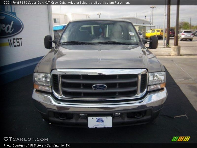 Arizona Beige Metallic / Medium Parchment 2004 Ford F250 Super Duty XLT Crew Cab
