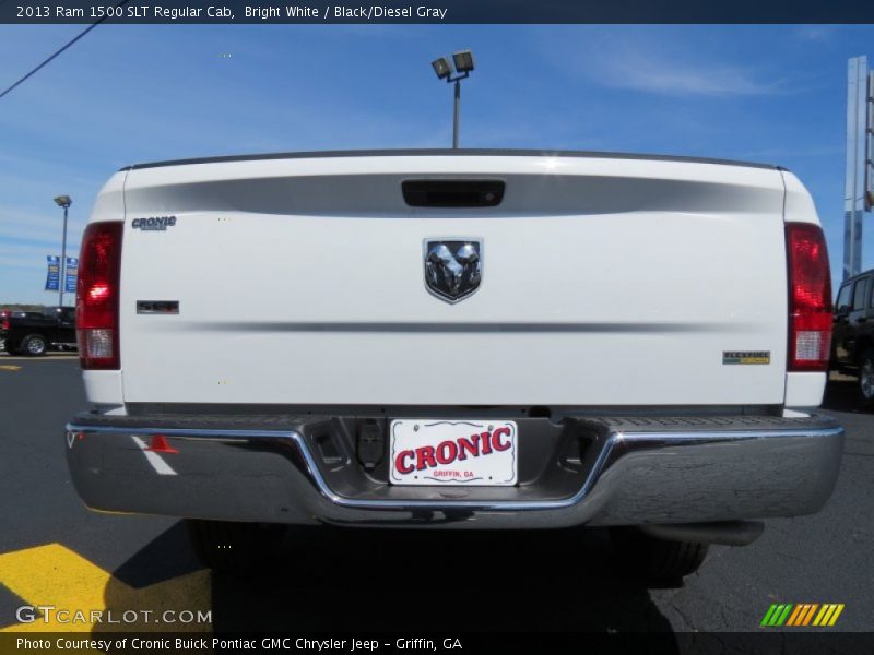 Bright White / Black/Diesel Gray 2013 Ram 1500 SLT Regular Cab