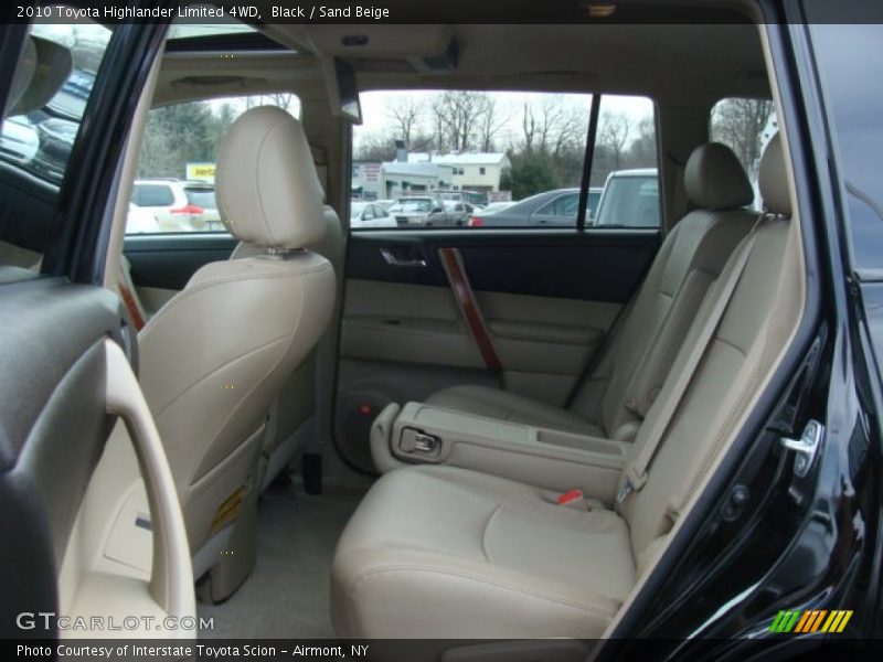 Black / Sand Beige 2010 Toyota Highlander Limited 4WD