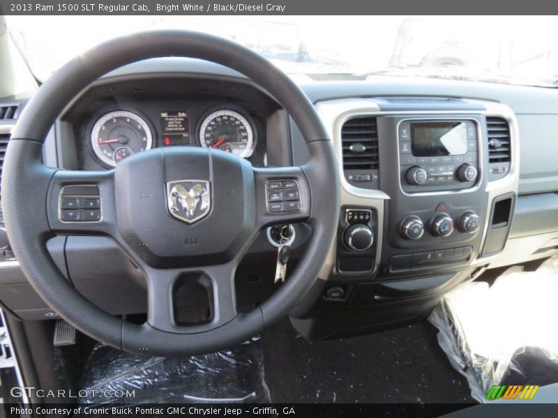 Dashboard of 2013 1500 SLT Regular Cab