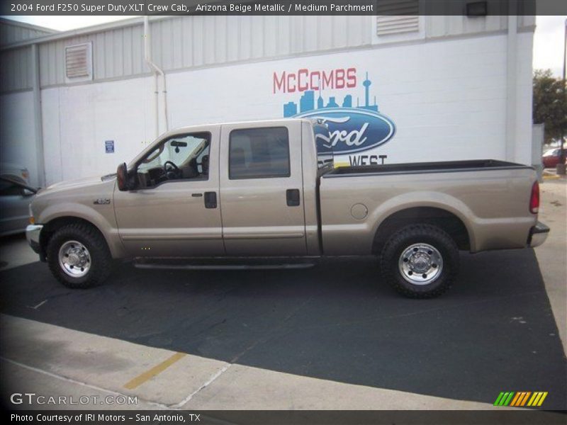 Arizona Beige Metallic / Medium Parchment 2004 Ford F250 Super Duty XLT Crew Cab