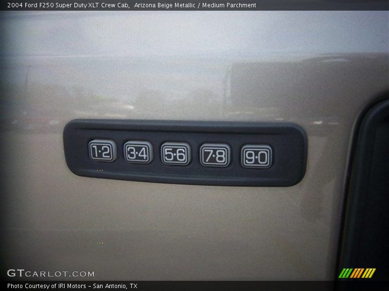 Arizona Beige Metallic / Medium Parchment 2004 Ford F250 Super Duty XLT Crew Cab