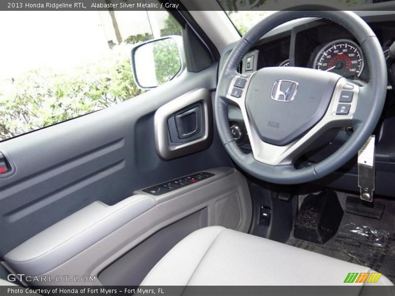 Alabaster Silver Metallic / Gray 2013 Honda Ridgeline RTL