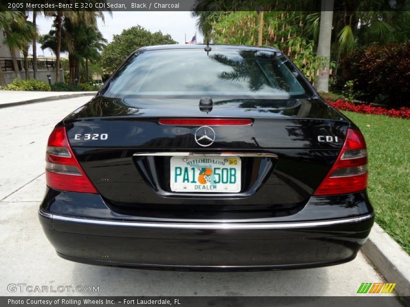Black / Charcoal 2005 Mercedes-Benz E 320 CDI Sedan
