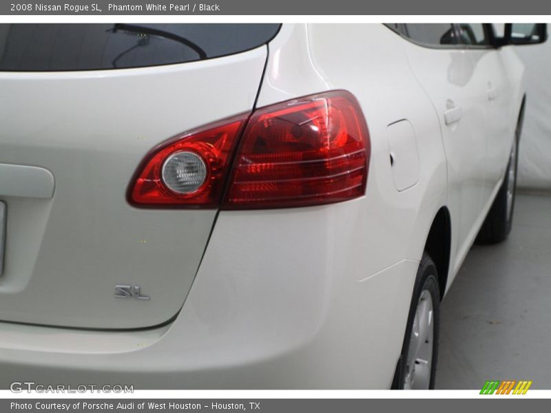 Phantom White Pearl / Black 2008 Nissan Rogue SL