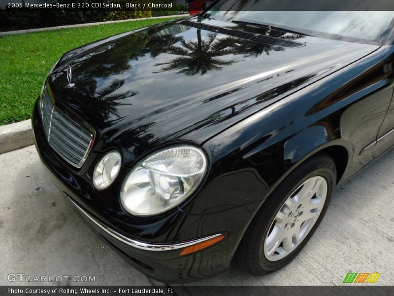 Black / Charcoal 2005 Mercedes-Benz E 320 CDI Sedan