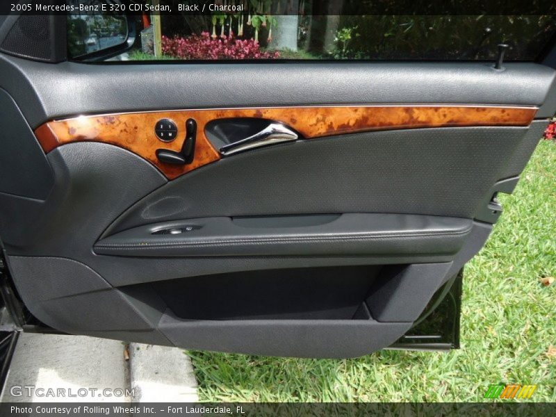 Black / Charcoal 2005 Mercedes-Benz E 320 CDI Sedan