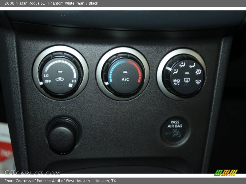Phantom White Pearl / Black 2008 Nissan Rogue SL