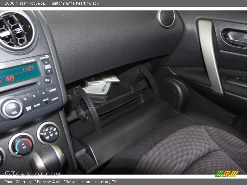 Phantom White Pearl / Black 2008 Nissan Rogue SL