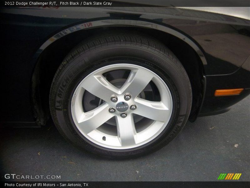 Pitch Black / Dark Slate Gray 2012 Dodge Challenger R/T