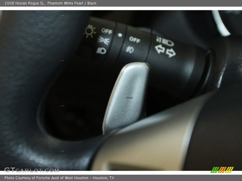 Phantom White Pearl / Black 2008 Nissan Rogue SL